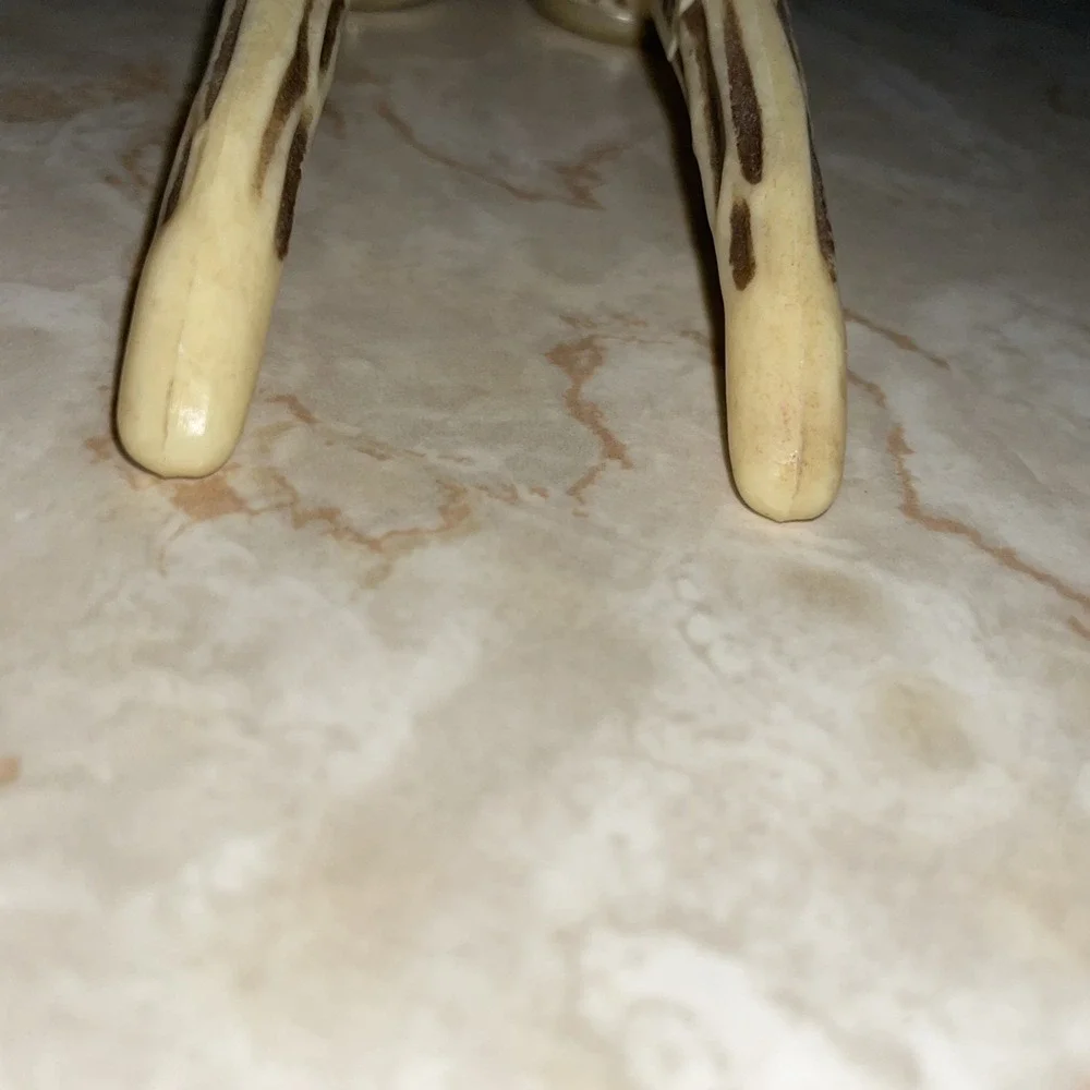 RARE! w Walnut Wood Stand Vintage Novelty Plastic Antler Salt and Pepper Shakers
